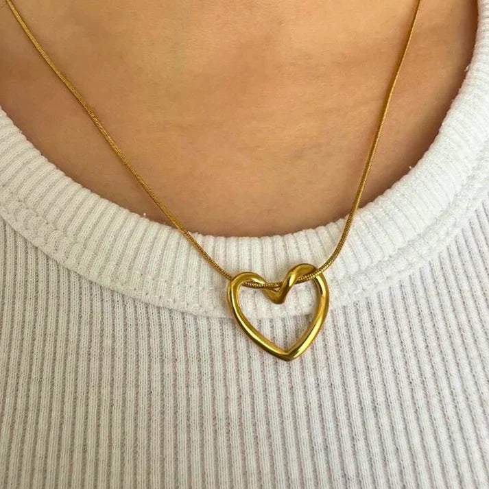 Twisted Knot Heart Necklace